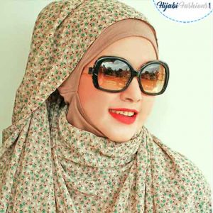 Turkish Hijab Style with Glasses