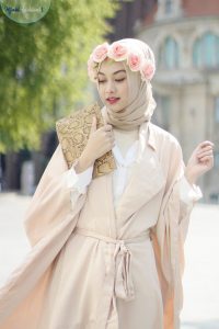 Crown hijab